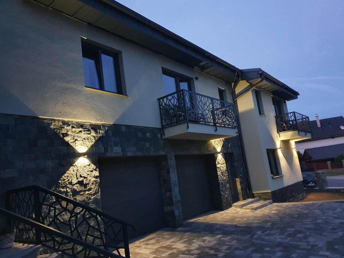 Apartmány Zaky Vrbov Exterior foto